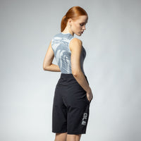SIERRA WOMEN'S GRAVEL SHORT